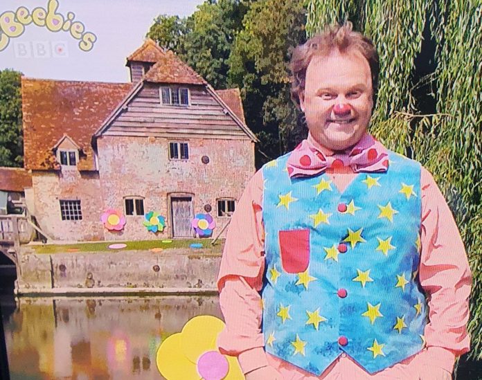 Mr Tumble spotted at famous Black Sabbath spot - Viral News UK