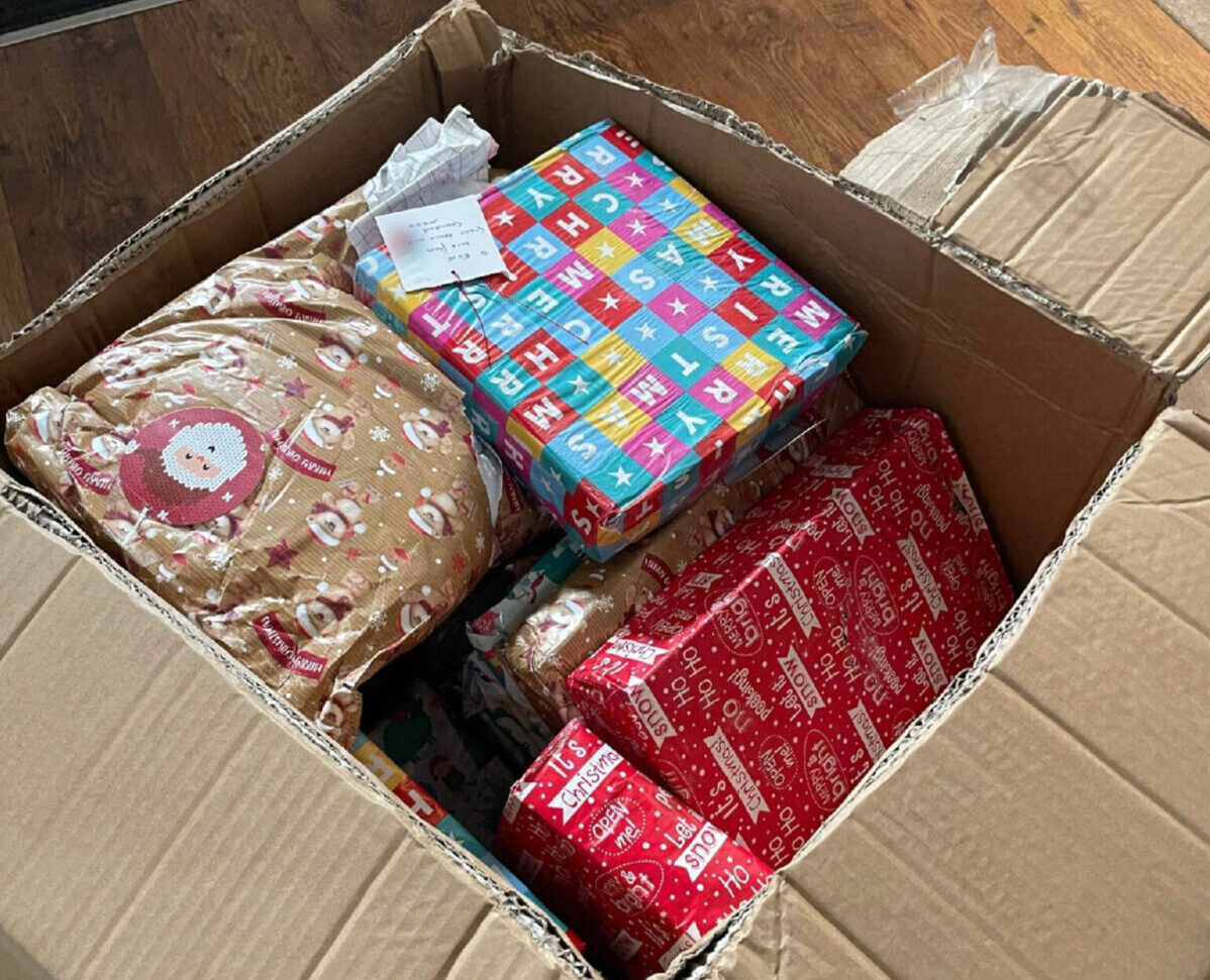 Mum Bewildered Evri Allegedly Deliver Christmas Presents One Month Late