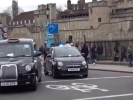 Londoners were left in stitches at the tiny emergency vehicle.