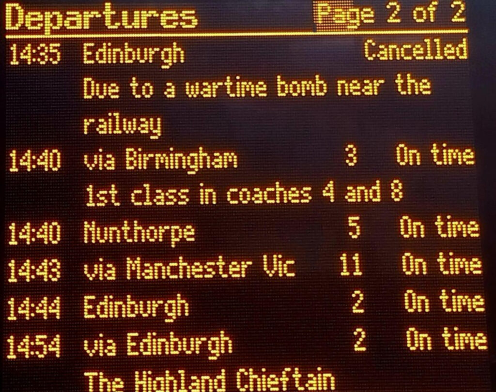 The train board telling of the cancellation