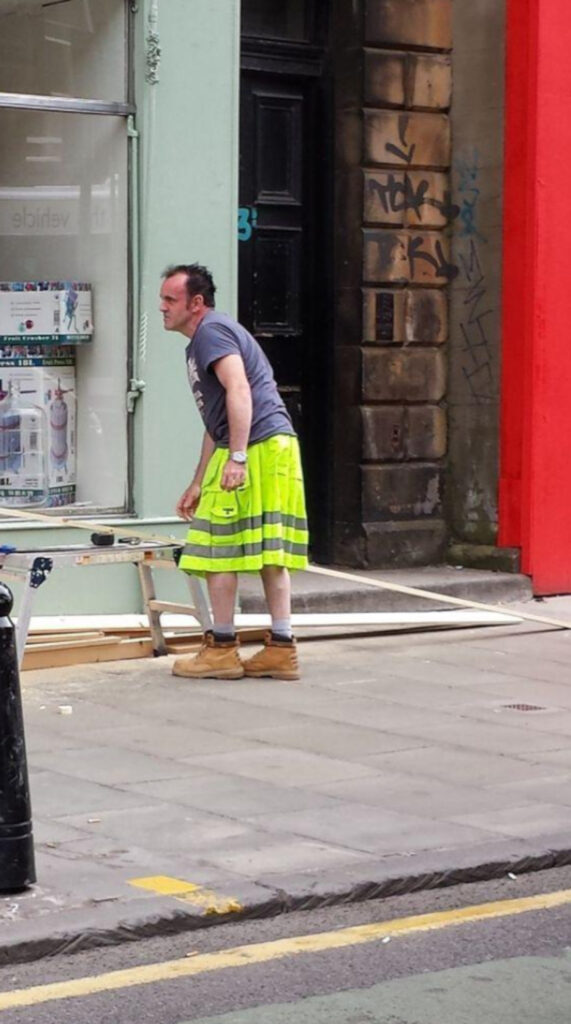 Scots were left in stitches by the mans workwear.