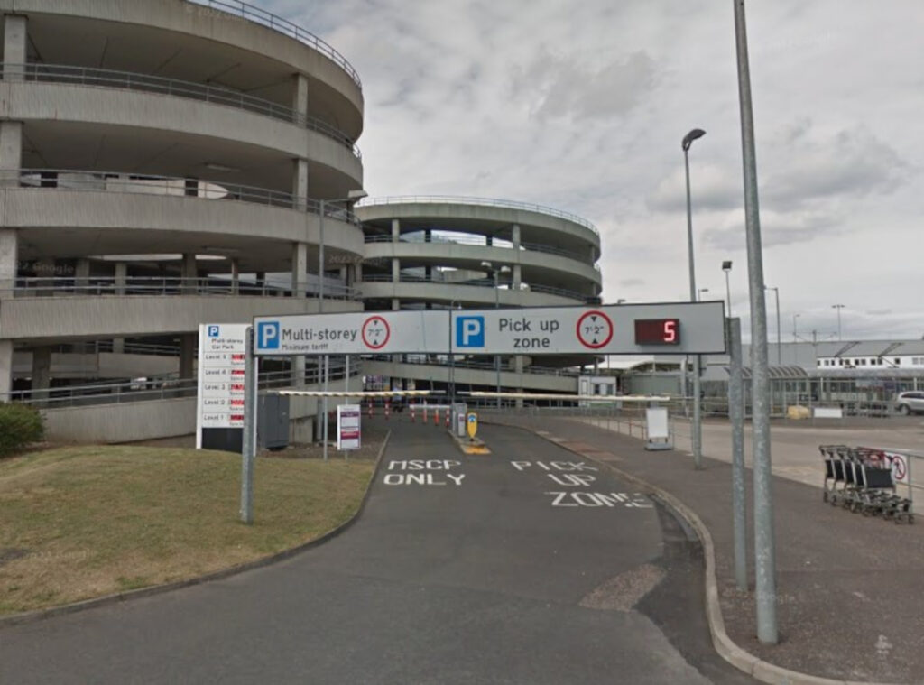 Edinburgh Airport's pick-up and drop-off area. (C) Google Maps