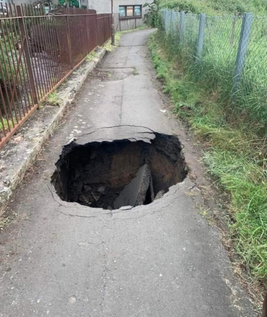 The sinkhole on Longstone Road (C) Cllr Ross McKenzie/Facebook