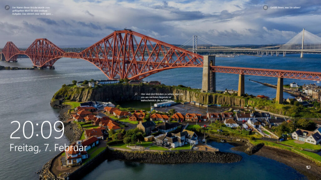 The screensaver photo was taken from the North Side of the Forth. (C) Reddit.