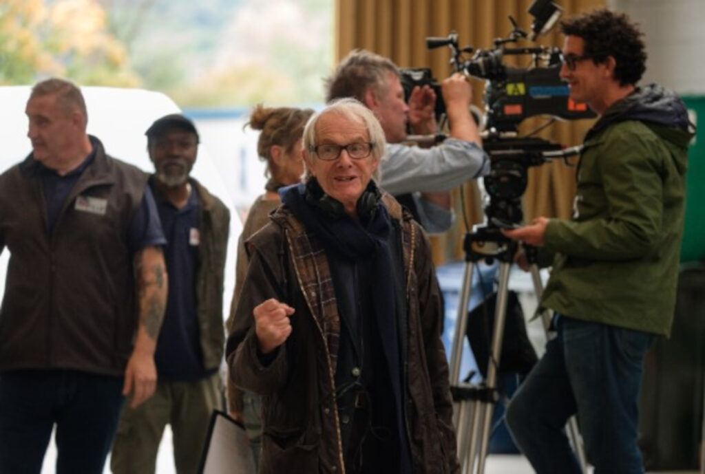 The filmmaker on set (C) @KenLoachSixteen