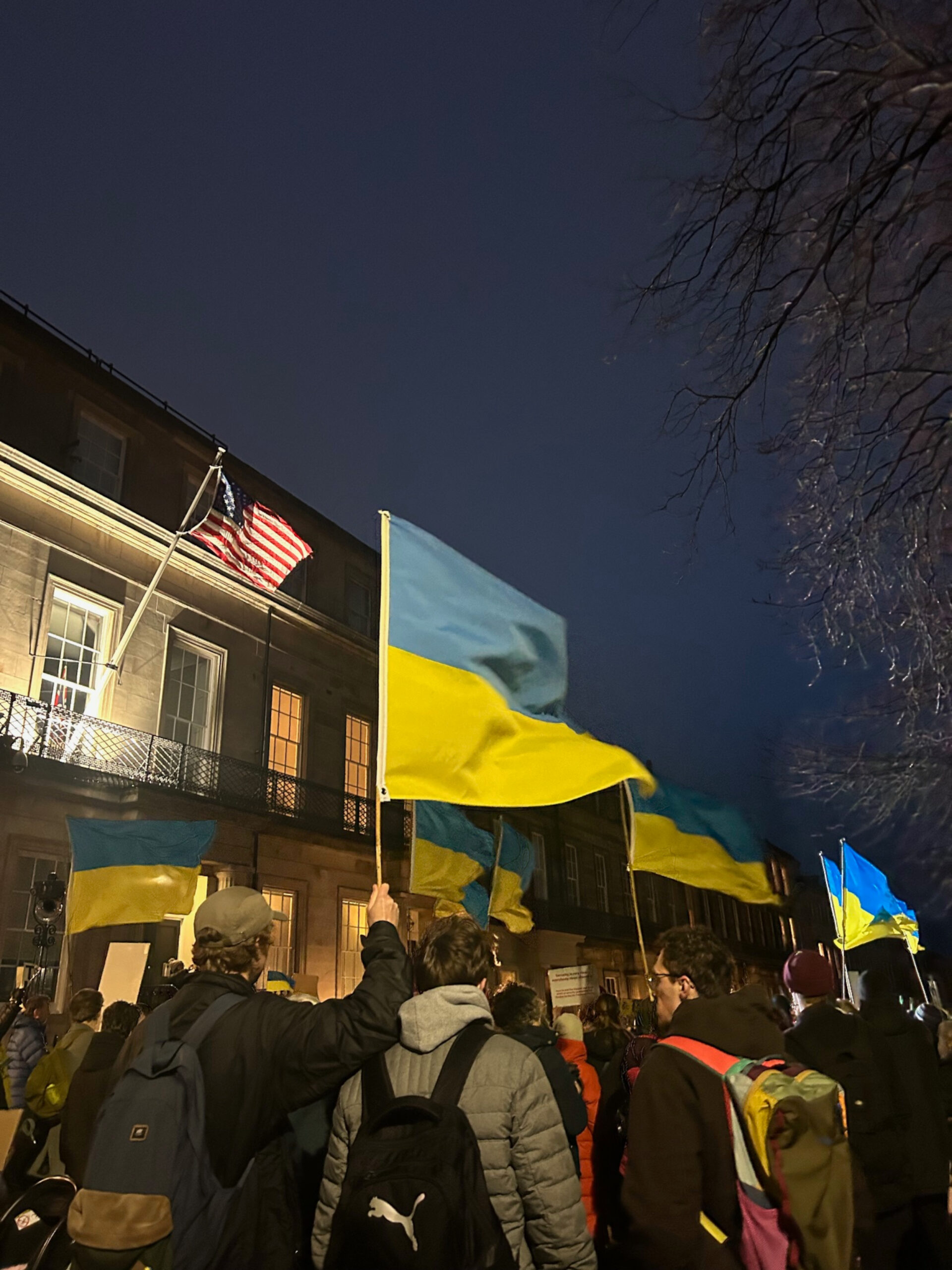 Protestors outside the US Consulate on Regent Terrace (C) Deadline News